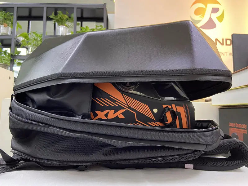Iron Bag LED UniversBags