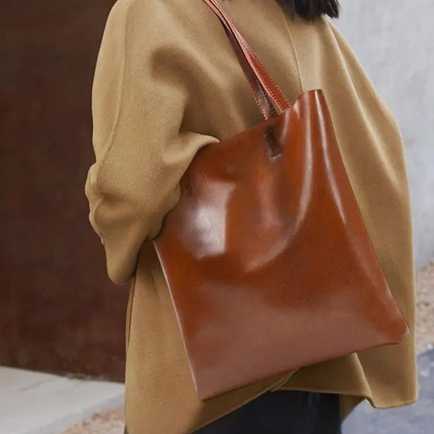 Luanda en cuir Leather Goods Co
