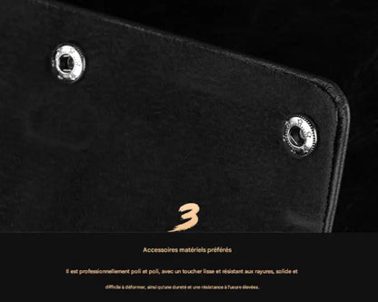 Calvin UniversBags