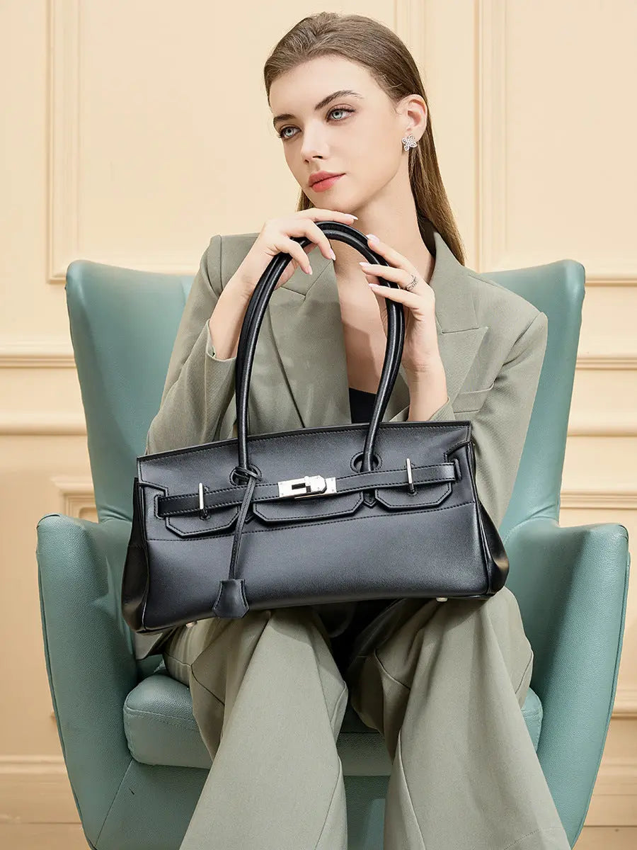 Carmelia UniversBags