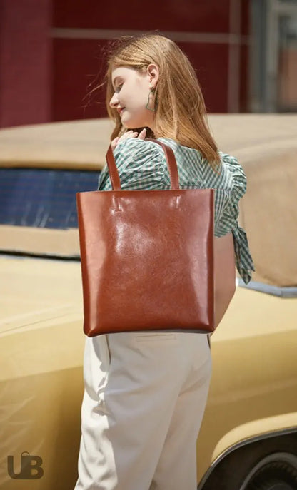 Luanda en cuir Leather Goods Co