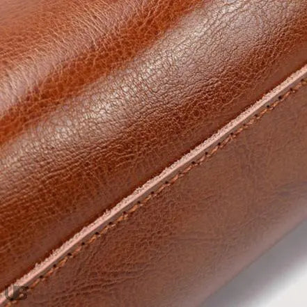 Luanda en cuir Leather Goods Co