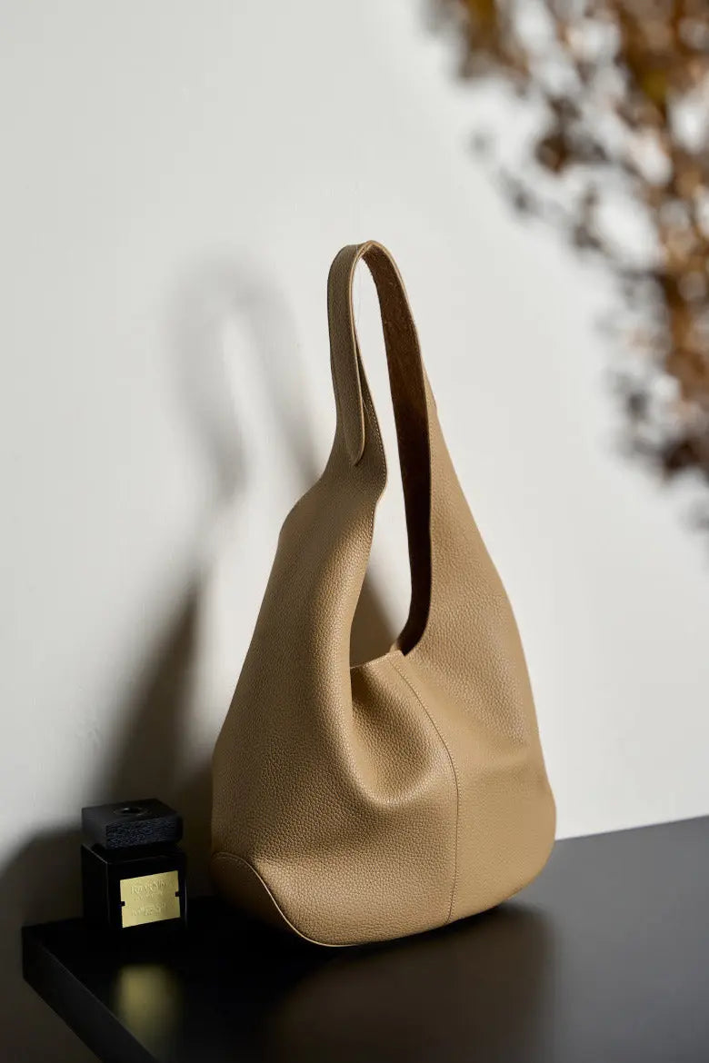 Maya UniversBags