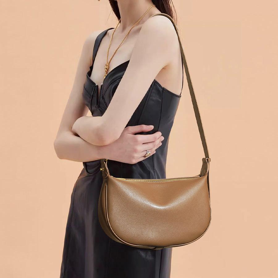 Lune en cuir Leather Goods Co