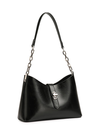Sac Fanny noir vu de trois quarts, fermoir et bandoulière courte