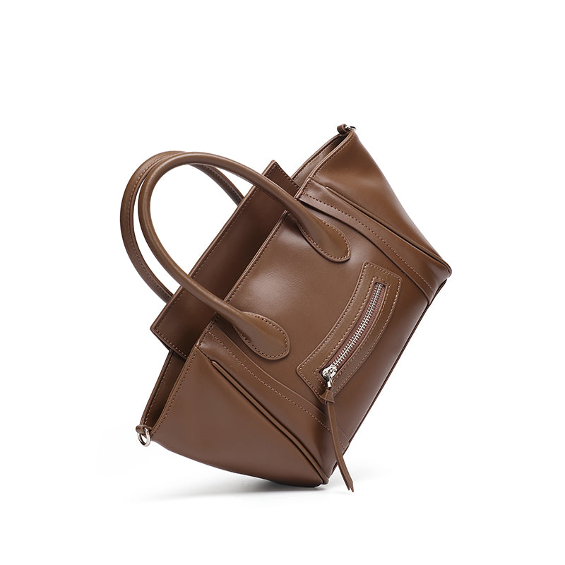 Profil du sac Irina Café et profondeur de sa base