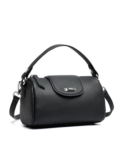 Sac Lana noir vu de trois quarts, forme arrondie et bandoulière