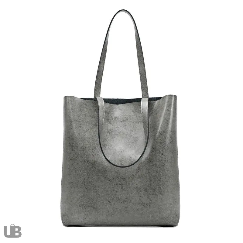 sac fourre tout Luanda-en-cuir-cire a l huile gris clair sur fond blanc de face