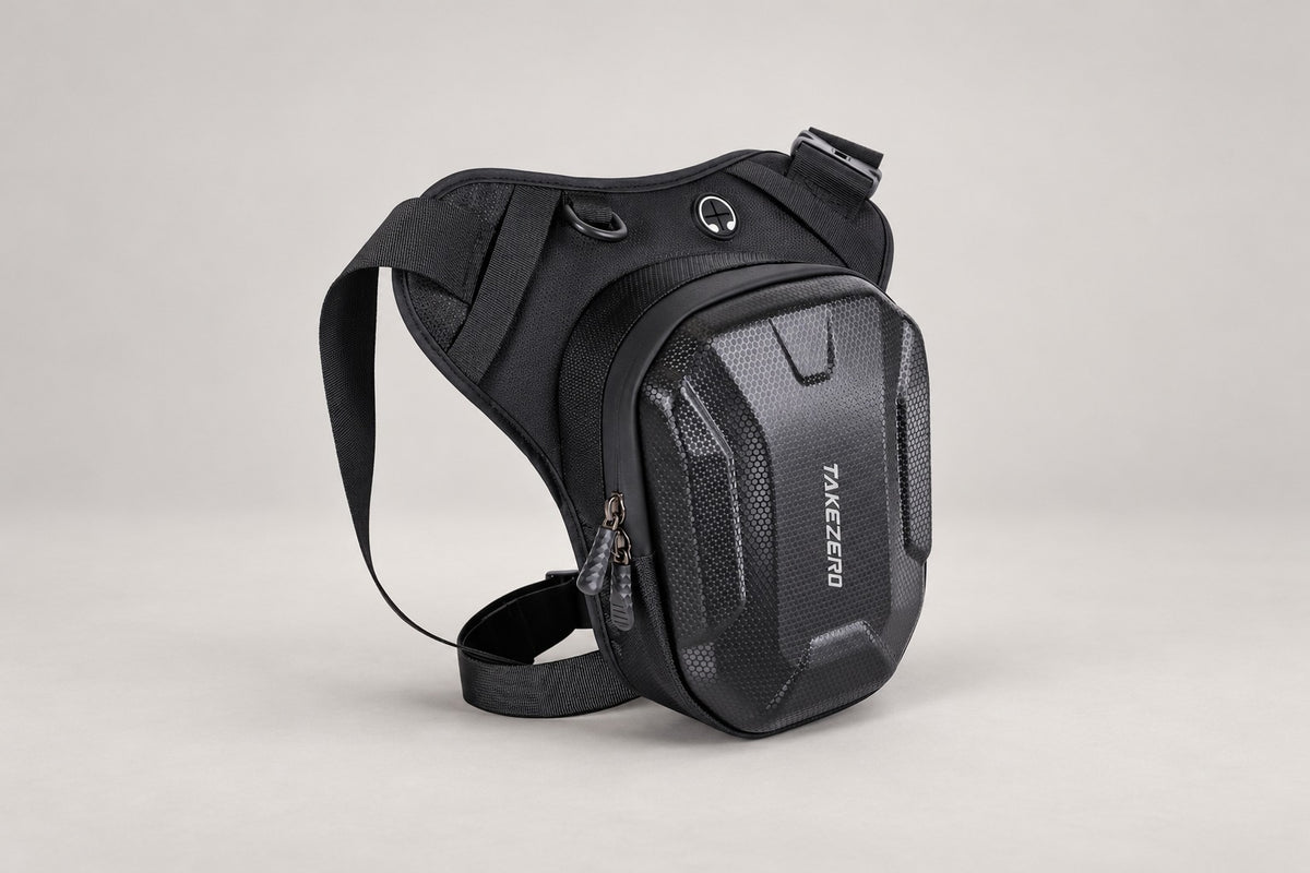 Sacoche de jambe TAKEZERO avec logo présentée sur fond clair