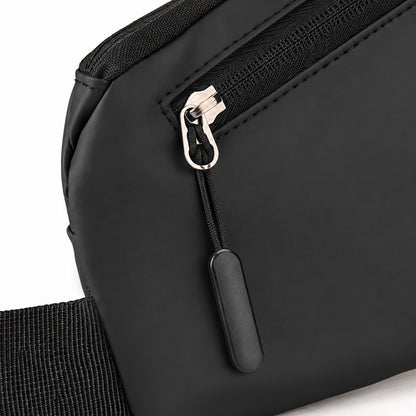 Détail du zip et de la tirette noire sur Function